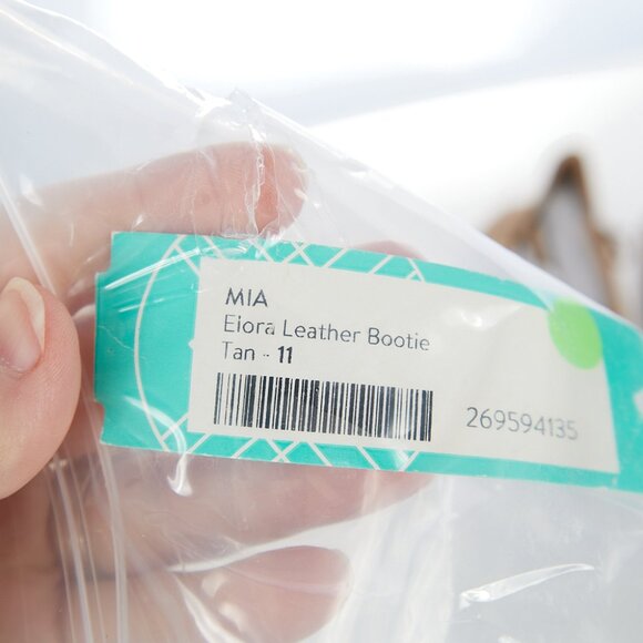 MIA Elora Leather Combat Lace Up Bootie in Tan Women's Size 11 NWT - Picture 9 of 9